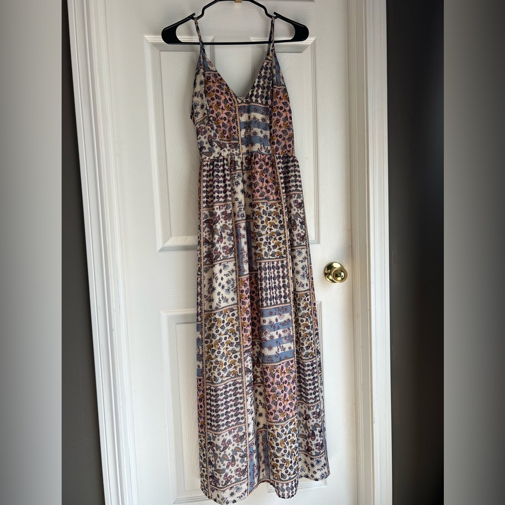 Dreamy & Flowy Maxi Dress